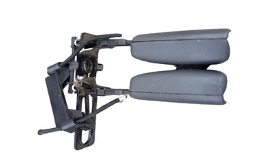 Кліпса ременів безпеки подвійний лівий задня s70 фото №1