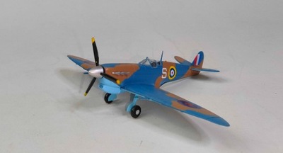 Spitfire Mk.V trop 1/72 model sklejony