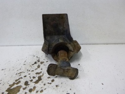 Кронштейн колеса запасного ford galaxy 1 7m0803660d фото №1