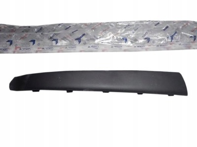 Молдинг бампера правий перед fiat punto 735271640 ! фото №1