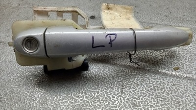 Ручка ліва перед kia carens фото №1