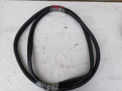 Прокладка дверь правый задняя hyundai i30 12-16 hb фото №1