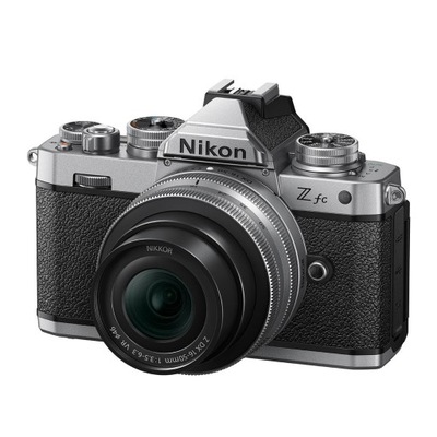 Aparat Nikon Z fc + Z 16-50mm f/3.5-6.3 SL