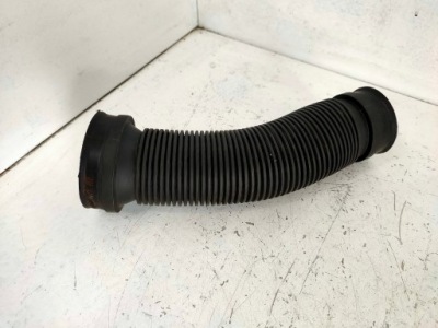 Шланг повітря повітрозабірник 13105267 astra h 1,7 cdti фото №1