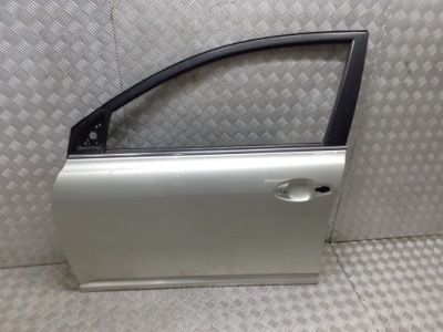 Двері лівий перед toyota avensis t25 1c0 фото №1