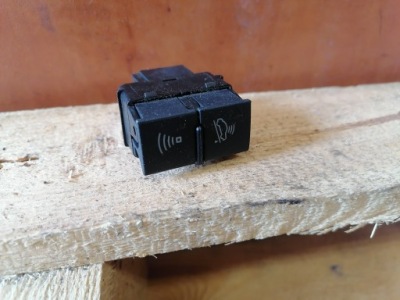 Audi a4 b7 04-07 вимикач сигналізація 8e1962109 фото №1