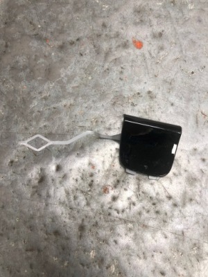 Заглушка фаркоп задня mercedes eqs v297 amg a2978859202 фото №1