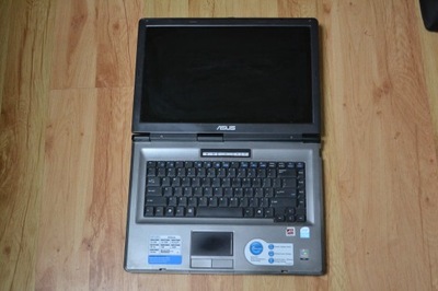 Laptop ASUS X51RL Uszkodzony
