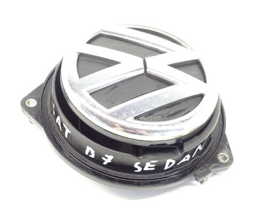 Ручка емблема кришки багажника vw pasat b7 cc golf 3c5827469j 6r0827469c фото №1