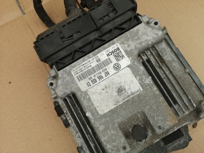 Volkswagen golf бортовой компьютер блок управления двигателя фото №1