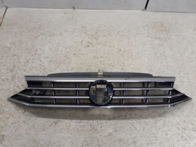 Решётка радиатора решётка радиатора vw passat b8 lift r-line 2019- 3g0853653k фото №1