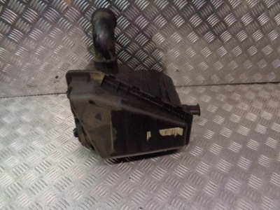 Корпус фільтра повітря chrysler pt cruiser 2.2 фото №1