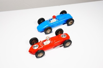 2 Modele Samochodów Wyścigówki Retro