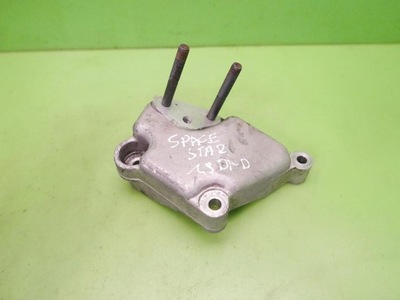 Кронштейн коробки mitsubishi space star i 1.9di-d 02-05 фото №1