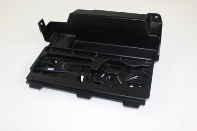 Bmw e91 бардачок кронштейн трикутник 7141859 фото №1