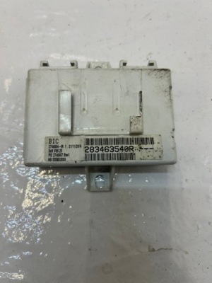Dacia renault модуль радио 283463540r фото №1
