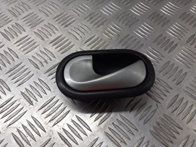 Ручка левая передняя внутренняя renault clio iii фото №1