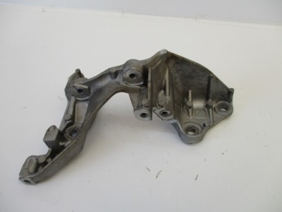 | renault kadjar 1.6 dci кронштейн кронштейн 147174072r фото №1