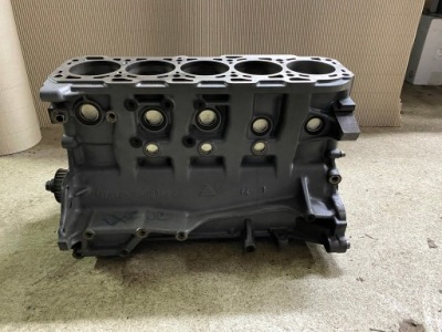 Блок двигателя wał alfa 159 brera 2.4 939a3000 фото №1