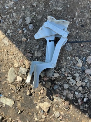 C-zero miev ion петлі капот фото №1