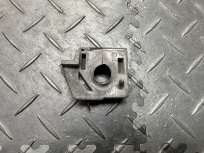 Bmw e60 e61 кронштейн трубка втулка 61136928218 фото №1