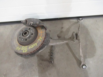 Поворотный кулак правый перед audi a4 b8 2.0 tdi фото №1