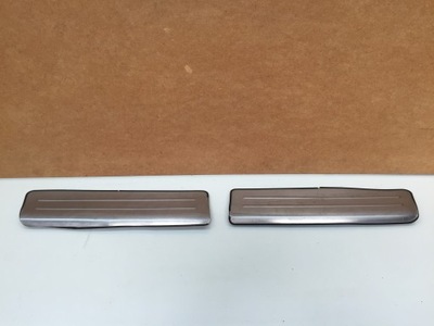 Daihatsu terios ii молдинг накладка поріг задня фото №1