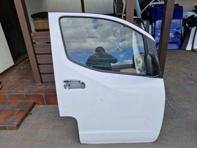 Nissan nv200 дверь правый перед правое передние фото №1