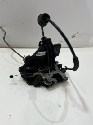 Замок дверь правый перед vw polo 9n 3b1837016 фото №1