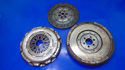 Колесо двомасовий valeo притиск диск 8mm 2.0tdi vw caddy iii фото №1