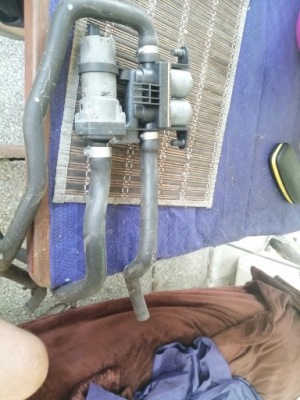 Bmw e46 1.9 benz электро клапан воды фото №1