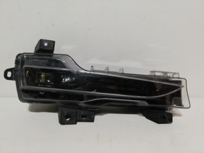 Протитуманна фара led світло drl правий tesla model 3 1077396-00-c фото №1