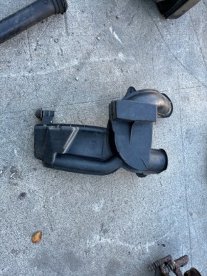 165854265r renault megane iii lift 13-16 1,2turbo резонатор повітря фото №1