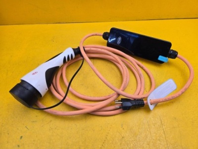 Кабель зарядки зарядное устройство автомобиля электрический kia 91887-g5561 фото №1