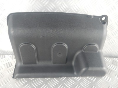 Peugeot rcz накладка w багажник задний ym16402977 оригинал фото №1