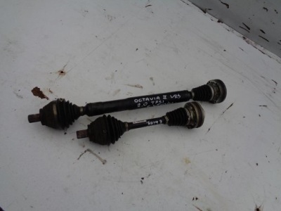 Приводной вал левый  перед skoda octavia 2 2 2.0 tfsi 6 b фото №1