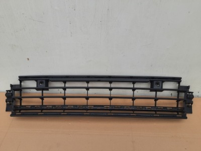 Vw golf viii 8 r line бампер решётка средняя oryg фото №1