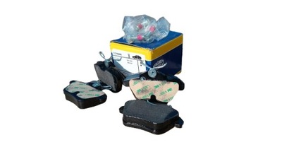 Тормозные колодки тормозные задняя lancia alfa romeo magneti marelli 71770990 nowe оригинальный номер фото №1