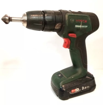 BOSCH UNIVERSAL IMPACT 18V