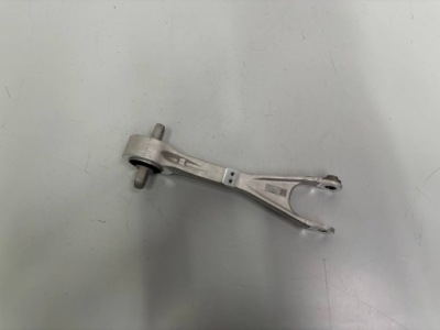 Tesla model s x plaid рычаг задний верхний правый 1420422-99-c фото №1