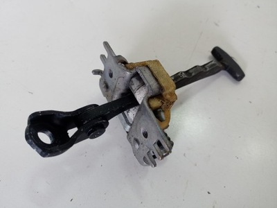 Обмежувач двері правий задня renault fluence фото №1