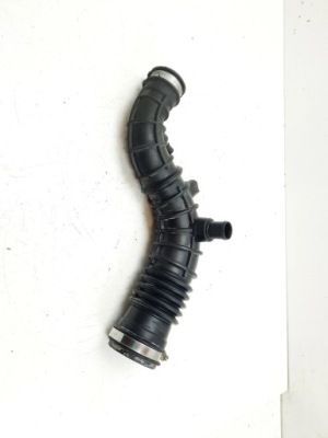 2017 dacia sandero часть трубы впуска воздуха 165764382r фото №1