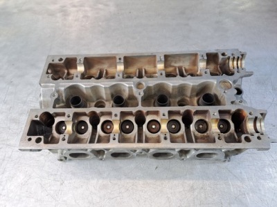Головка двигателя 9651416180 citroen c5 i 1.8b r4 16v 125km фото №1