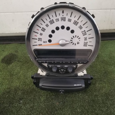 Mini cooper r56 счетчик приборы радио cd считыватель 9232430 фото №1