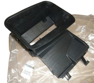 Впуск повітря renault dacia 215580321r оригінал фото №1