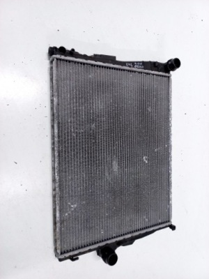 Радіатор води bmw e46 2.0d 14362419d фото №1