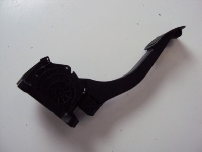 Педаль газа peugeot 3008 ii 2016- фото №1