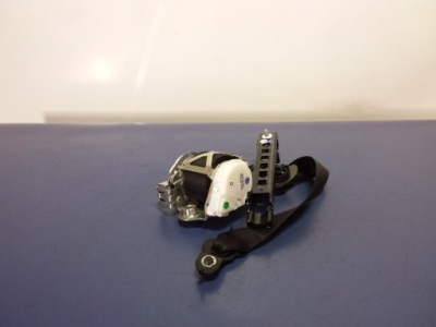 Mercedes c w204 pas безпеки правий перед фото №1