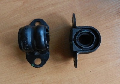 Camaro 2010+ 6.2 ss гумовий елемент стабілізатор хомут перед фото №1