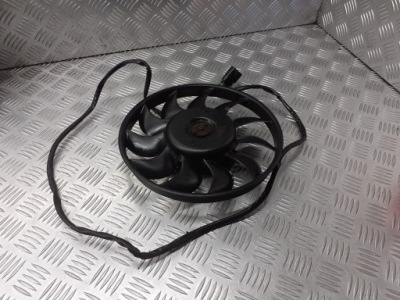 Вентилятор радіатора audi a4 b7 2.7 tdi фото №1